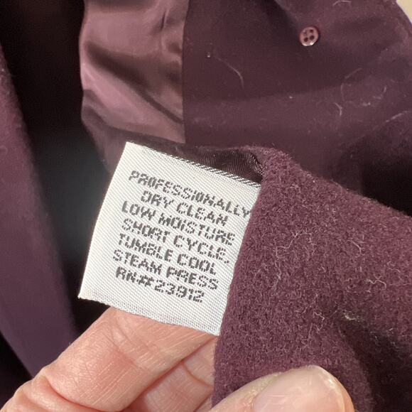 Forecaster of Boston Women’s Wool Coat Size 1X 18 Purple Velvet Trim Classic Lux - Picture 5 of 10